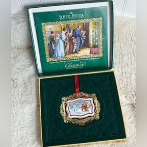 White House Christmas Ornament 2011